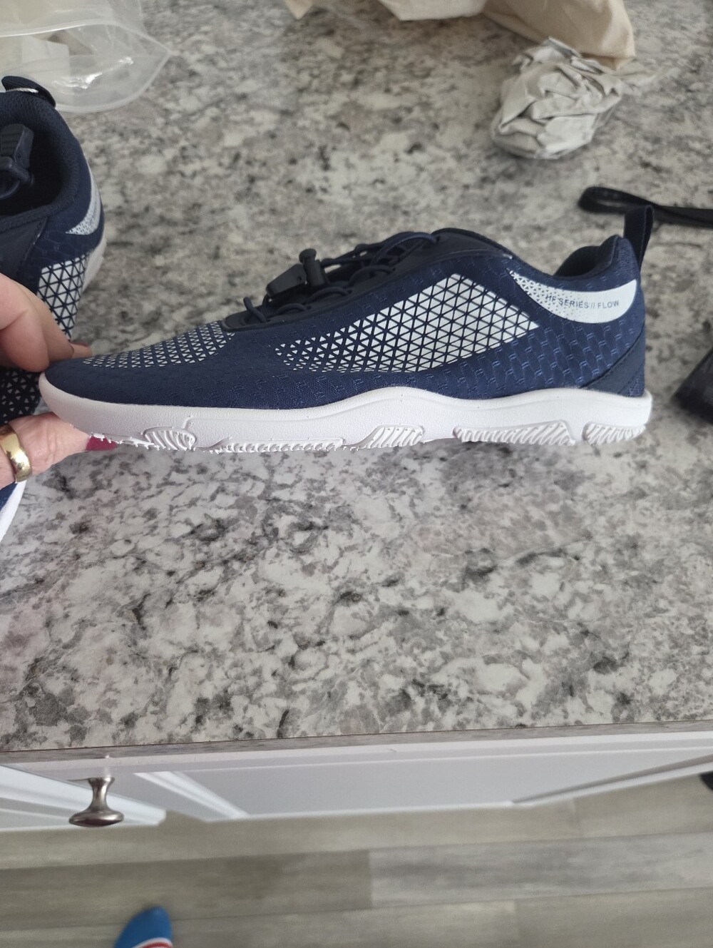 New Hike Barefeet Blue And White Shoes Sz Womens 8 -8.5 - Picture 6 of 9